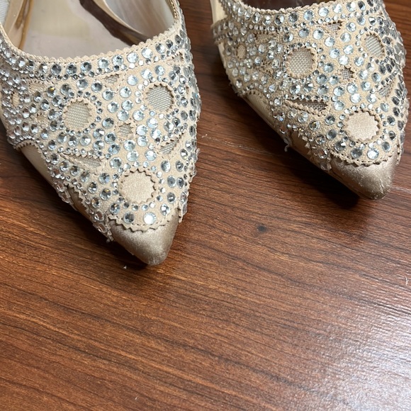 Badgley Mischka Gigi Pointed Toe Crystal Flats - Picture 2 of 4